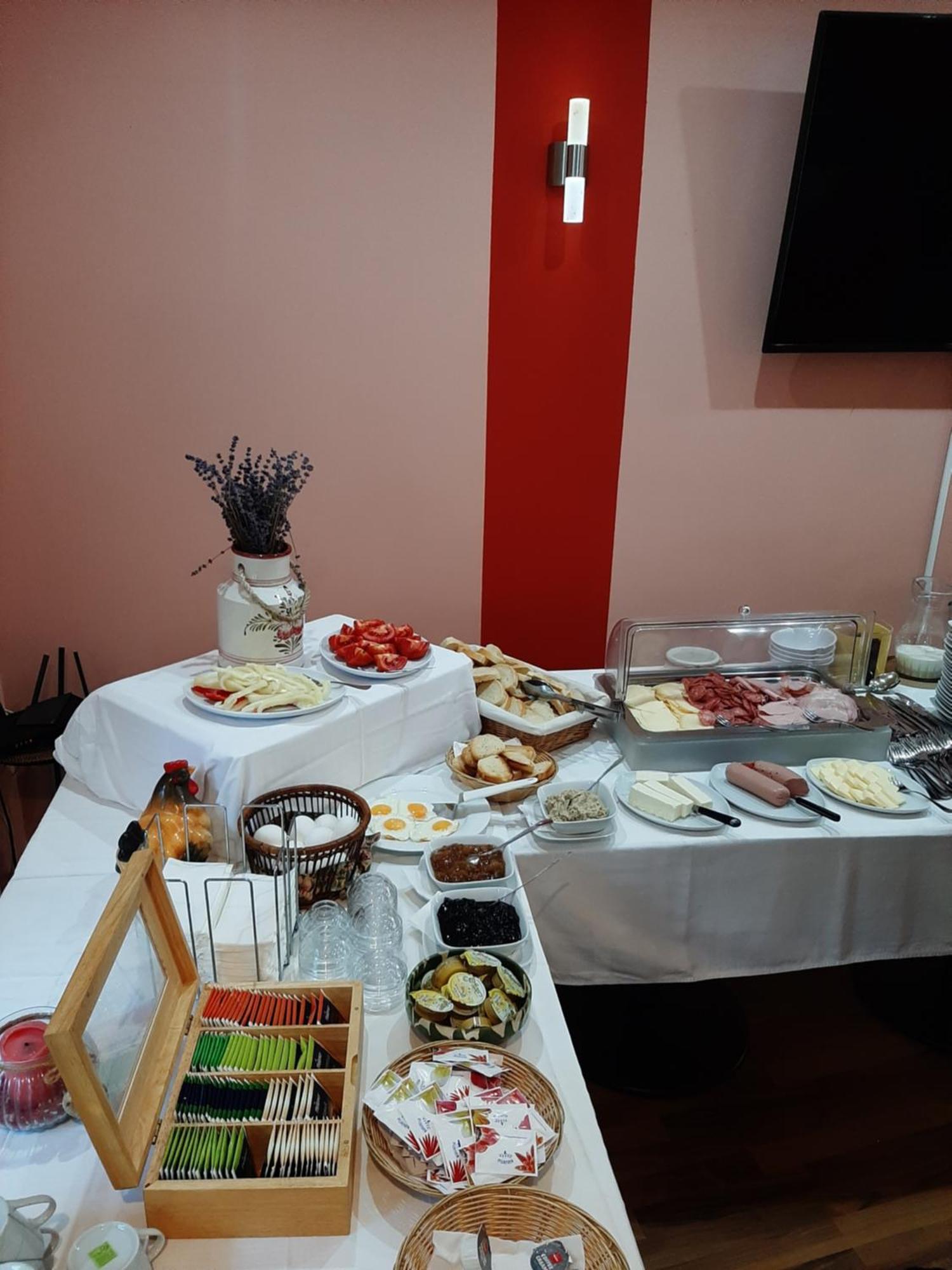Pensiune Safrane Băile Herculane Eksteriør bilde
